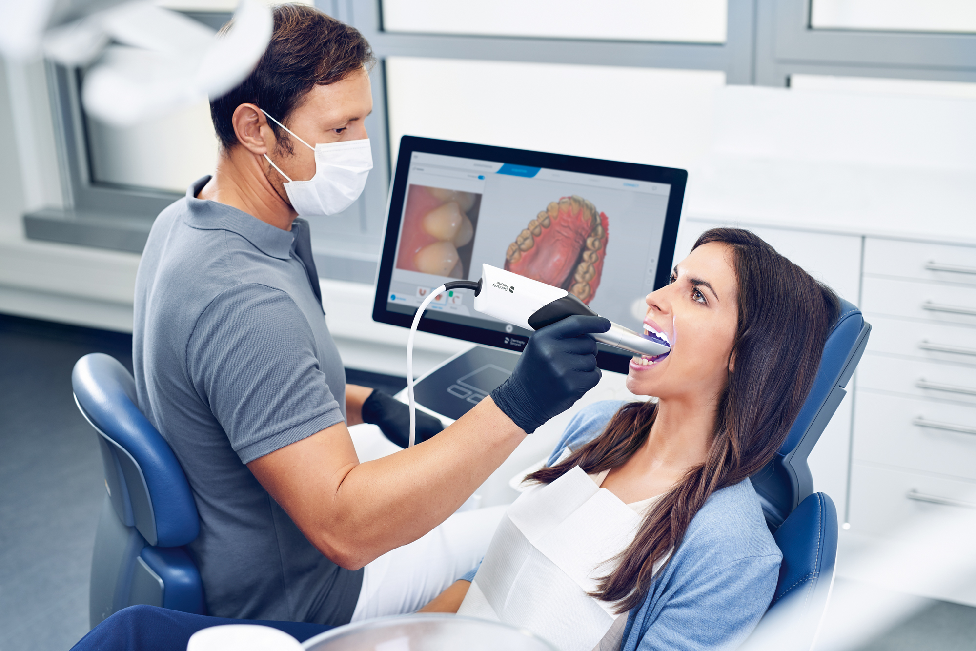 Scanner intraoral 3D: cómo mejora tus implantes dentales